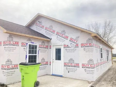 752 North Carolina 55 Highway W New Bern NC 28560