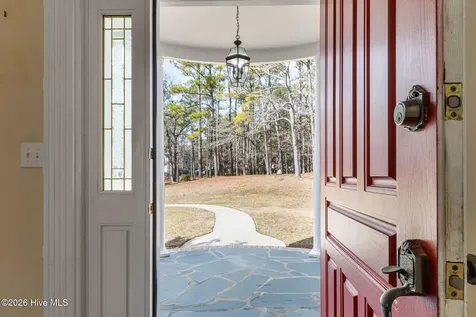 6465 Walden Pond Lane Southport NC 28461