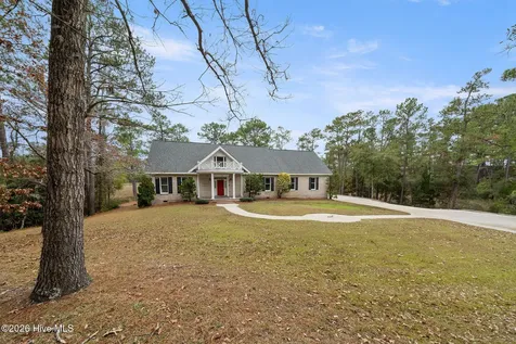 6465 Walden Pond Lane Southport NC 28461
