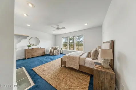 6465 Walden Pond Lane Southport NC 28461