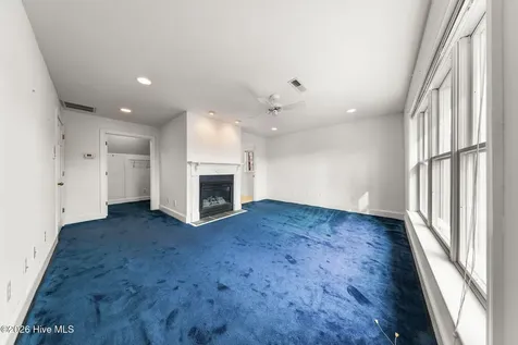 6465 Walden Pond Lane Southport NC 28461