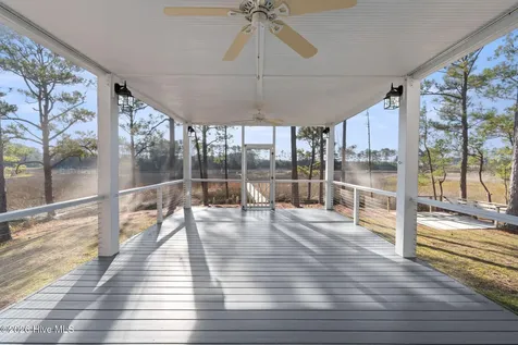 6465 Walden Pond Lane Southport NC 28461