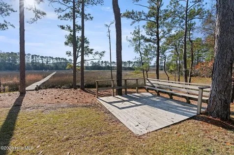 6465 Walden Pond Lane Southport NC 28461