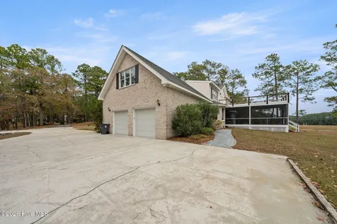6465 Walden Pond Lane Southport NC 28461