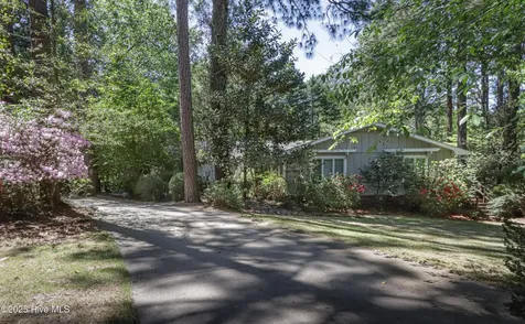 1 Collett Lane Pinehurst NC 28374