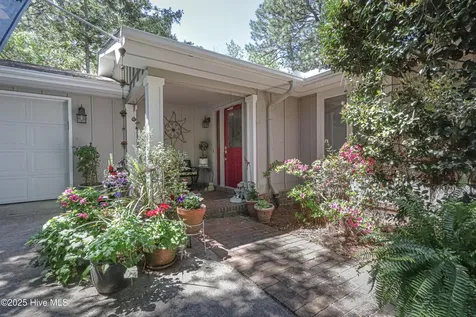 1 Collett Lane Pinehurst NC 28374
