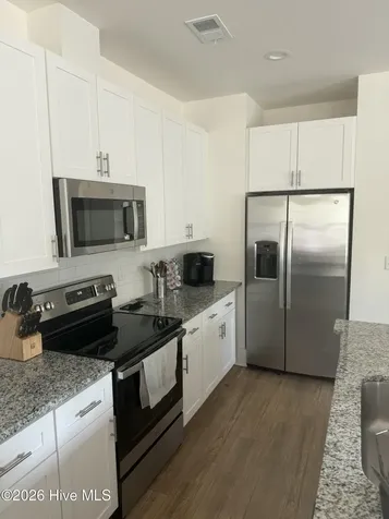 1425 Eco Circle Wilmington NC 28409