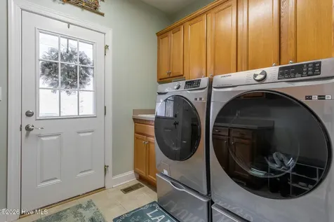 105 Back Creek Court Hertford NC 27944