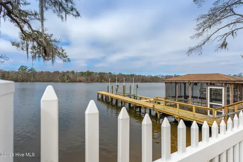 105 Back Creek Court Hertford NC 27944