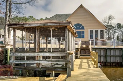 105 Back Creek Court Hertford NC 27944