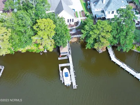 105 Back Creek Court Hertford NC 27944