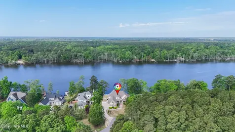 105 Back Creek Court Hertford NC 27944