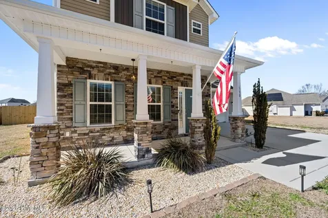 130 Prelude Drive Richlands NC 28574