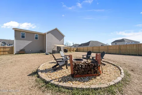 130 Prelude Drive Richlands NC 28574