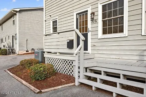 306 River Walk New Bern NC 28560