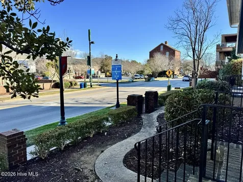 306 River Walk New Bern NC 28560