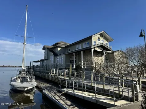 306 River Walk New Bern NC 28560