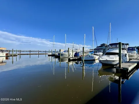 306 River Walk New Bern NC 28560