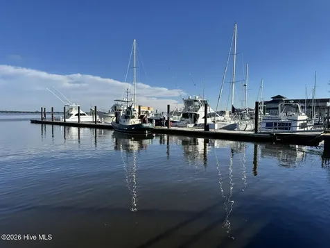 306 River Walk New Bern NC 28560