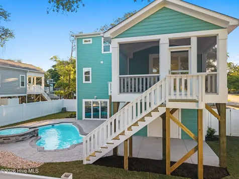 98 SE 43rd Street Oak Island NC 28465