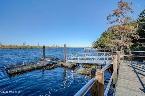 332 Cornubia Drive Castle Hayne NC 28429