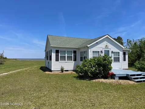 2524 Cedar Island Road Cedar Island NC 28520