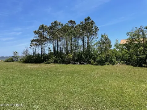 2524 Cedar Island Road Cedar Island NC 28520
