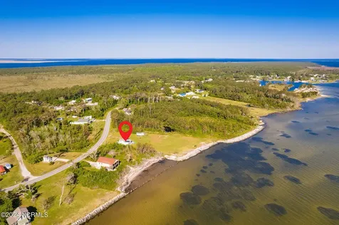 2524 Cedar Island Road Cedar Island NC 28520