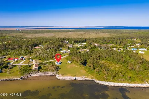 2524 Cedar Island Road Cedar Island NC 28520