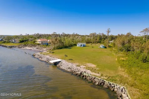 2524 Cedar Island Road Cedar Island NC 28520