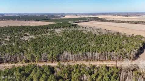 27 Ballahack Road Hertford NC 27944