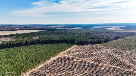 27 Ballahack Road Hertford NC 27944