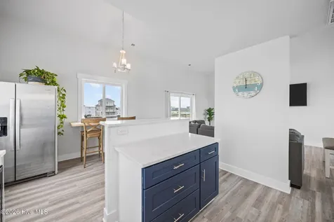 8020 8th Street Surf City NC 28445