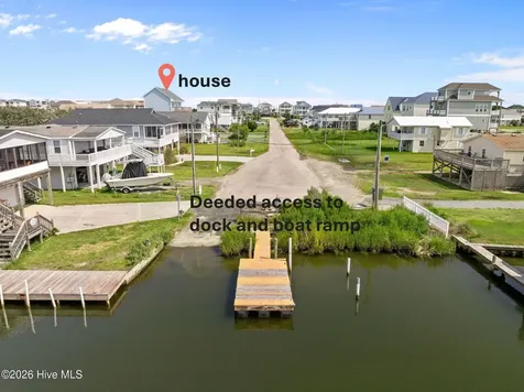 8020 8th Street Surf City NC 28445