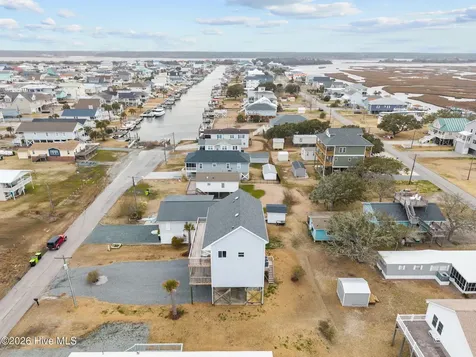 8020 8th Street Surf City NC 28445