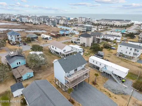 8020 8th Street Surf City NC 28445