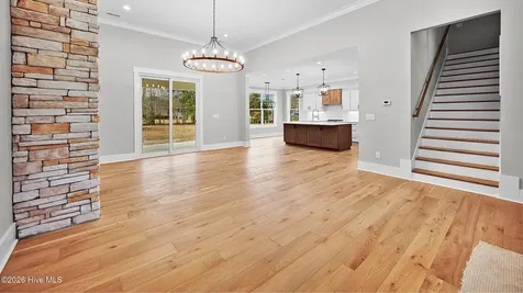 2827 Landing Circle Grimesland NC 27837