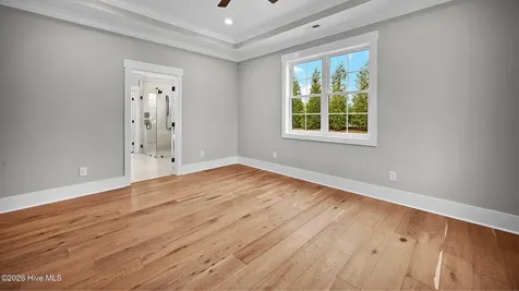 2827 Landing Circle Grimesland NC 27837
