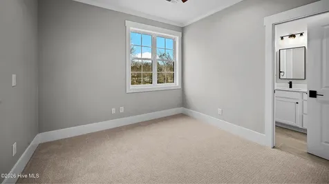 2827 Landing Circle Grimesland NC 27837