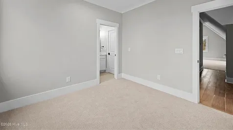 2827 Landing Circle Grimesland NC 27837