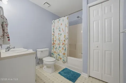153 N Point Boulevard Moyock NC 27958