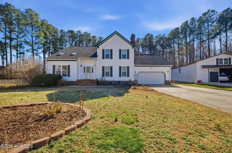 153 N Point Boulevard Moyock NC 27958