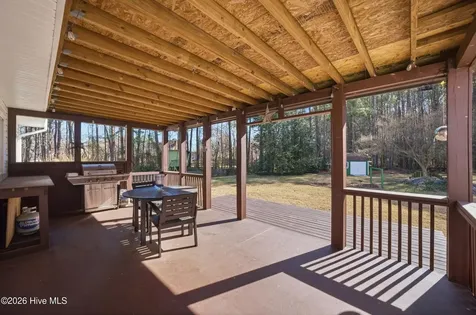 153 N Point Boulevard Moyock NC 27958