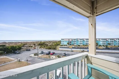 1904 E Fort Macon Road Atlantic Beach NC 28512