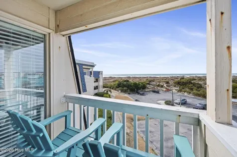1904 E Fort Macon Road Atlantic Beach NC 28512