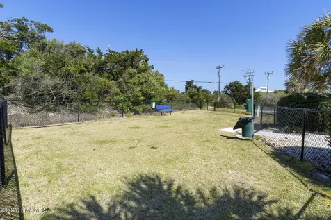 1904 E Fort Macon Road Atlantic Beach NC 28512