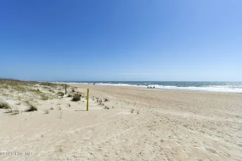 1904 E Fort Macon Road Atlantic Beach NC 28512