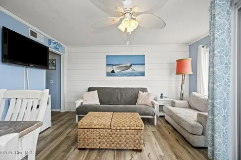 1904 E Fort Macon Road Atlantic Beach NC 28512