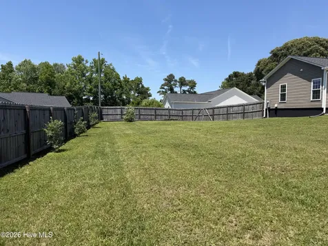 836 Queens Creek Road Hubert NC 28539