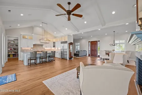 76 Soundside Drive Oriental NC 28571